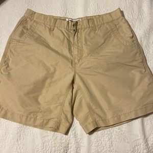 Mountain Khaki Shorts